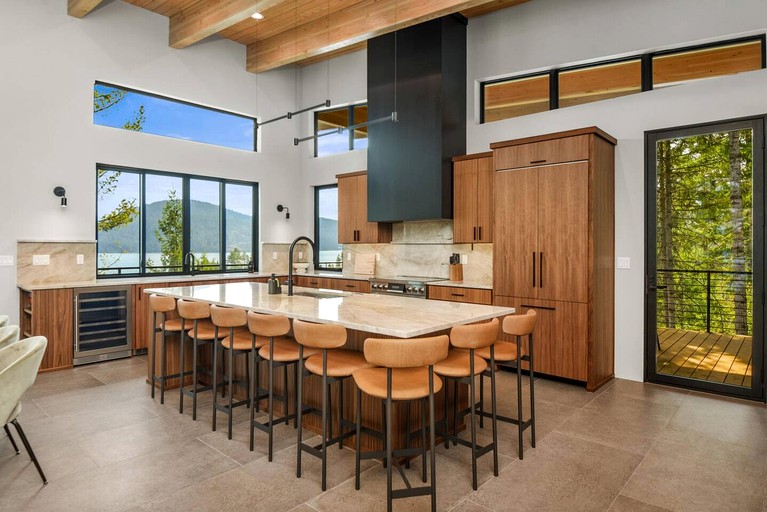 Vacation Rentals (United States of America, --, --)