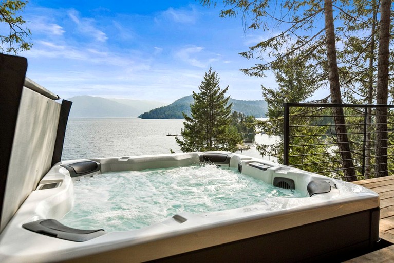 Vacation Rentals (United States of America, --, --)