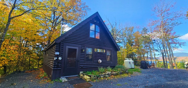 Cabins (United States of America, Greenville, Maine)