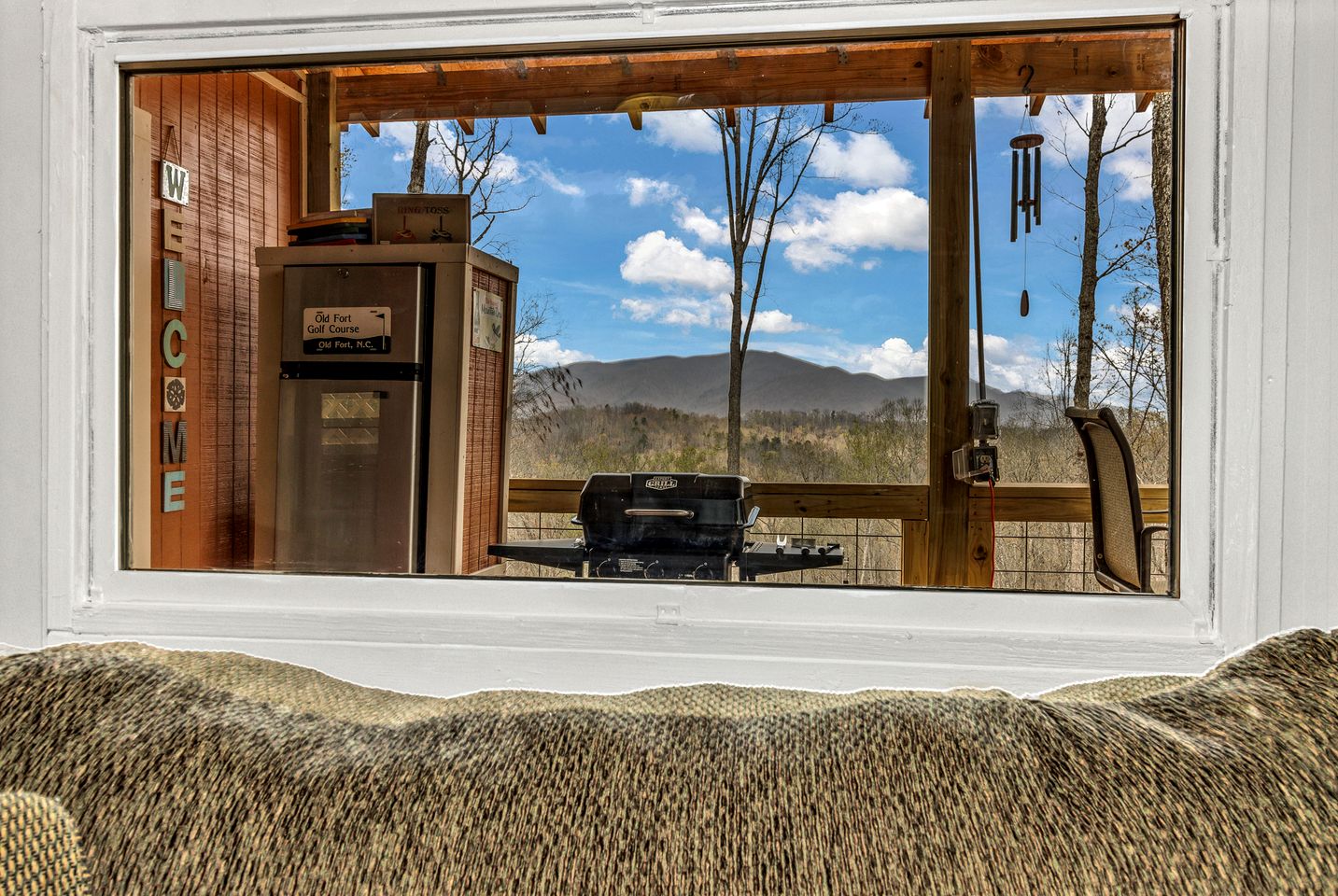 Cozy Mountain Camper Retreat with Private View Deck & Fire Pit in Old Fort, North Carolina