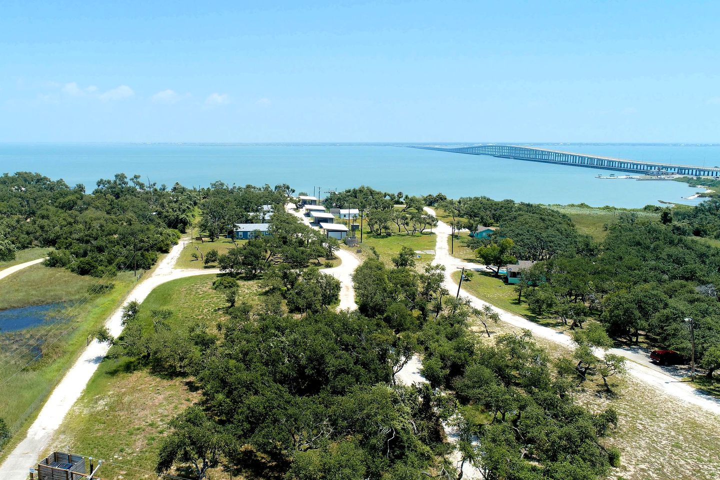 Cozy Modern Cottage with Oak Tree Views near the Pier in Rockport, Texas