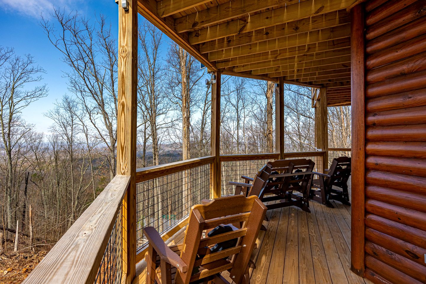 Panoramic Perfection: Luxurious Cabin with Unobstructed Views of Great Smoky Peaks!