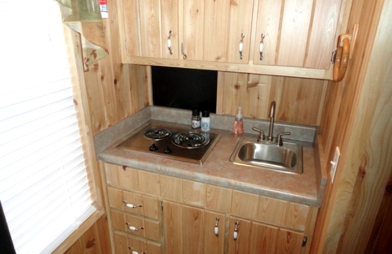 Cabins (Sundance, Wyoming, United States)