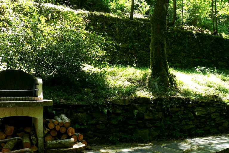 Cottages (Ortigueira, Galicia, Spain)