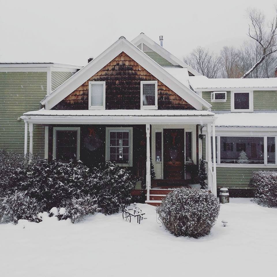 Superb Getaway Rental with a Balcony and Stunning Views near Manchester, Vermont