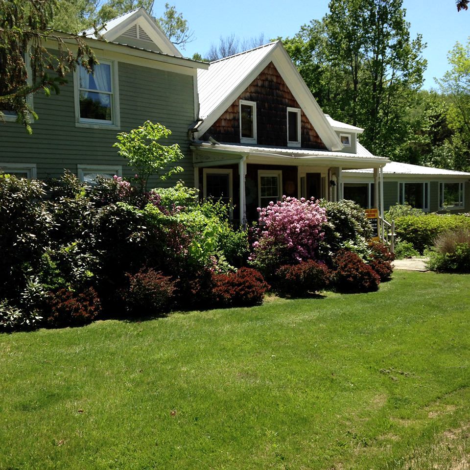 Superb Getaway Rental with a Balcony and Stunning Views near Manchester, Vermont