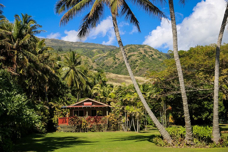 Cottage With Private Beach In Molokai Hawaii