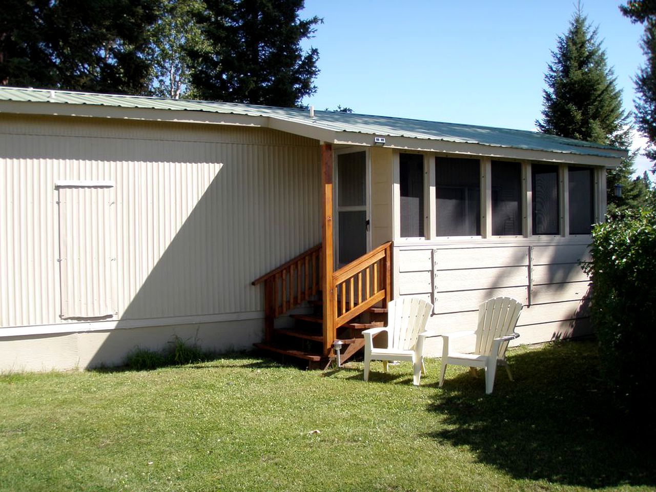 Cabins (Darby, Montana, United States)