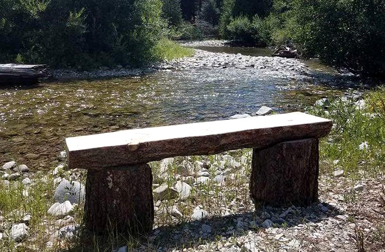 Cabins (Darby, Montana, United States)