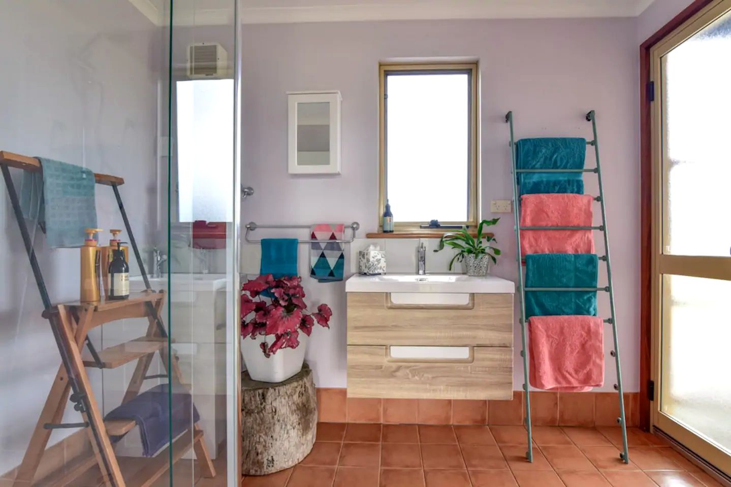 Rustic Margaret River Cottage Ideal for a Tranquil Retreat, Western Australia