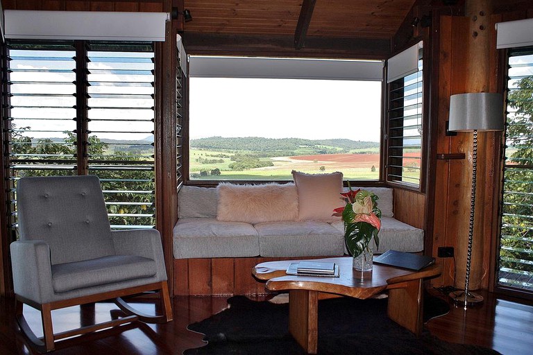 Tree Houses (Peeramon, Queensland, Australia)