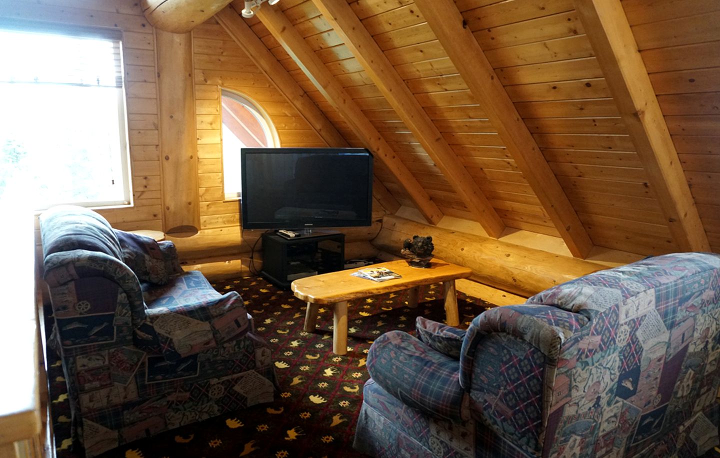 Stunning Vacation Rental with Access to the Great Outdoors near Ridgeway, Alaska