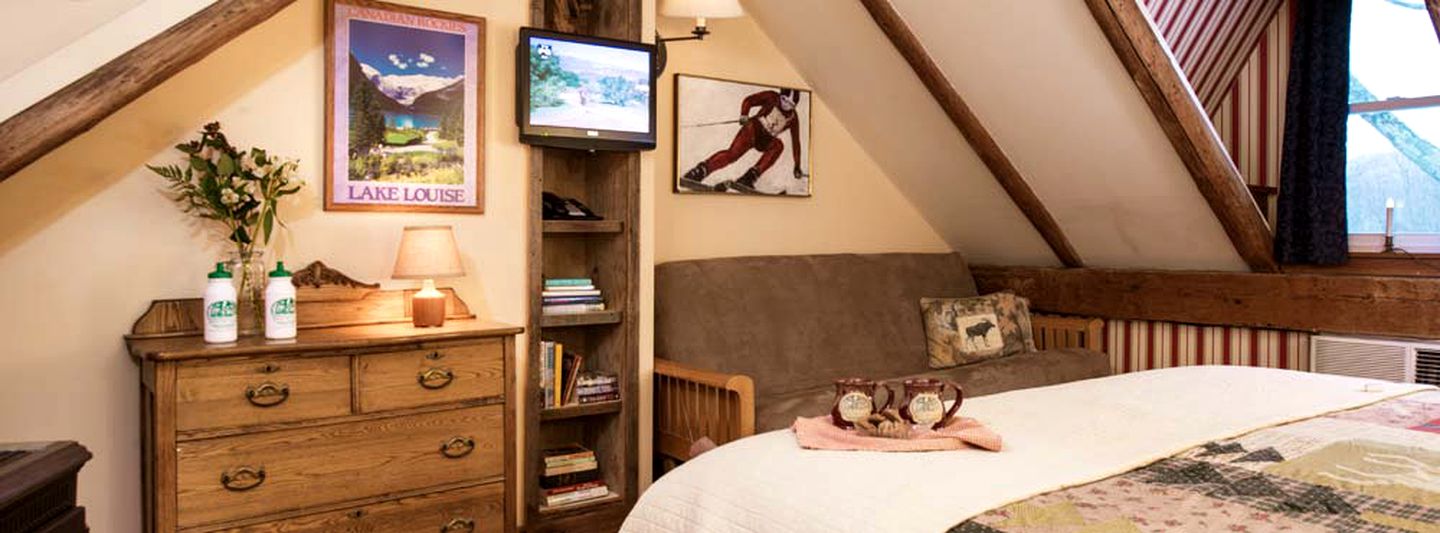 Lovely Suite Rental for Two at Countryside Bed and Breakfast in Warren, Vermont