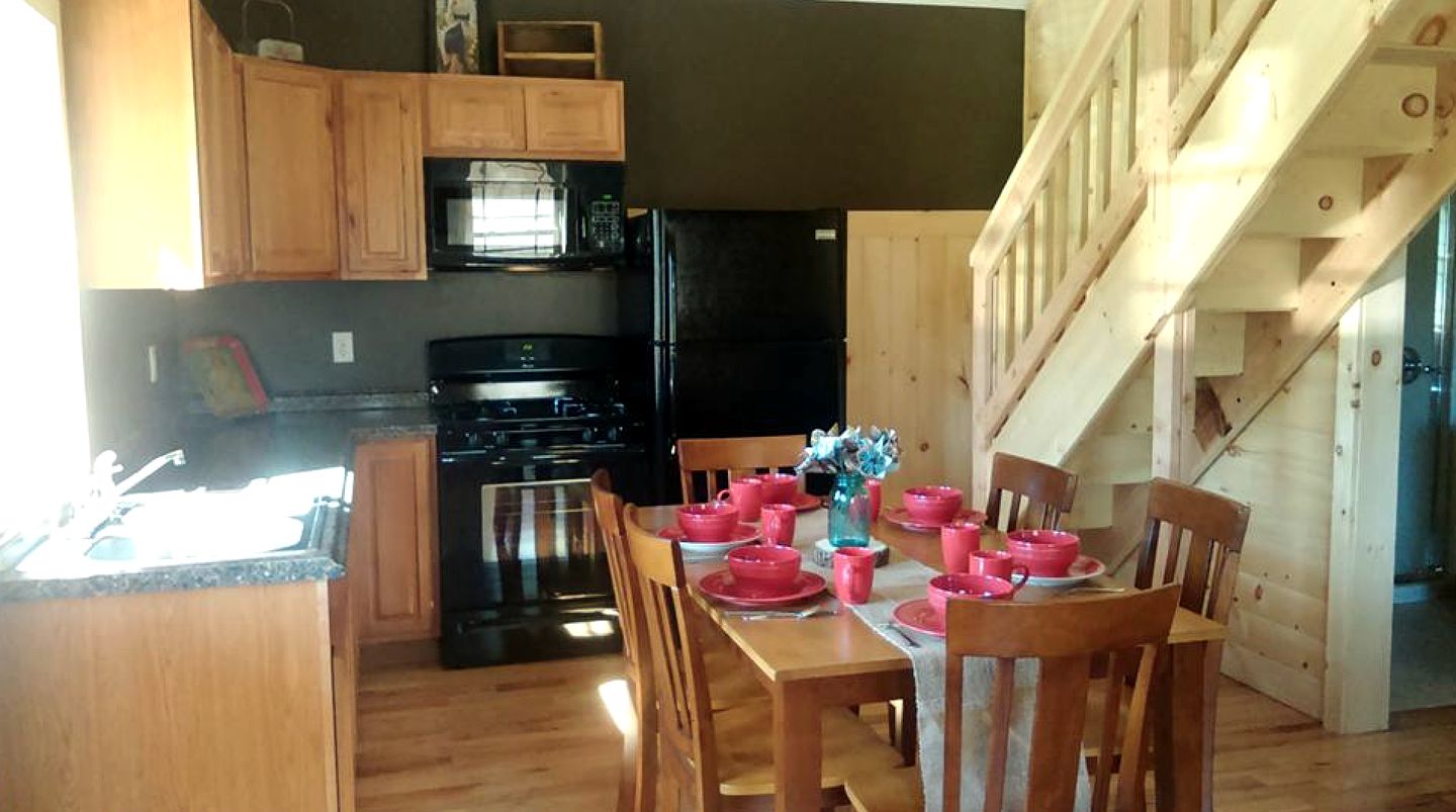 Adirondack-Style Cabin Rentals with Fire Pit and Barbecue in Upstate New York