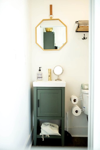 Containers (United States of America, Trenton, Georgia)