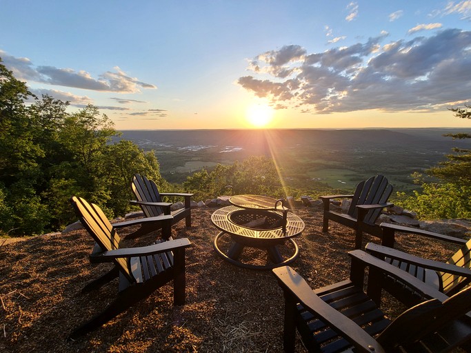 Containers (United States of America, Trenton, Georgia)