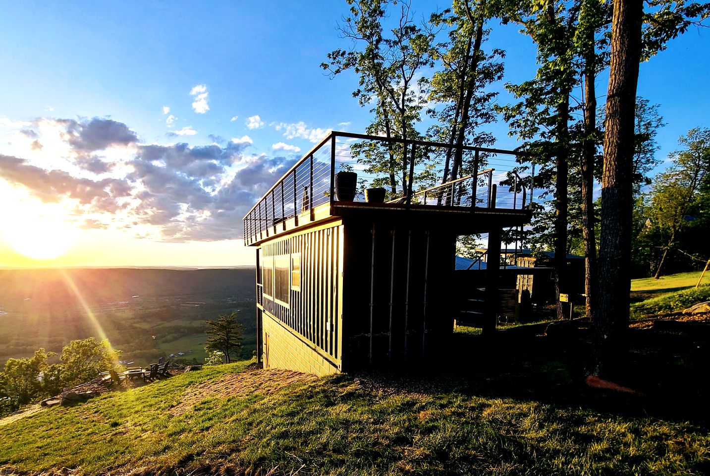 Incredible Container with Rooftop and Beautiful Sunset Views in Georgia