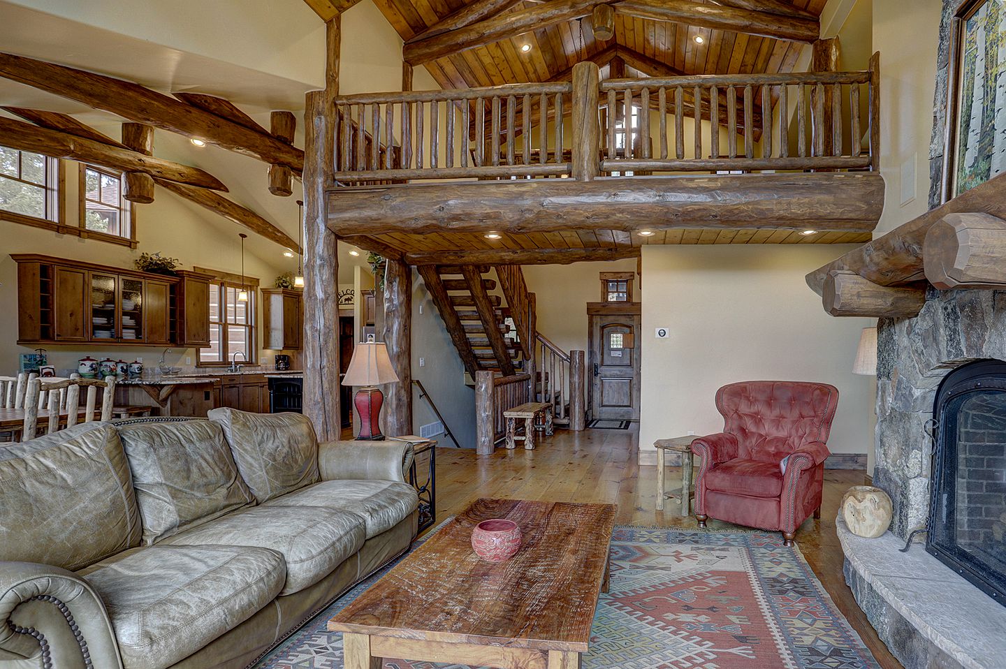 Sublime Breckenridge Lodge with Sweeping Views