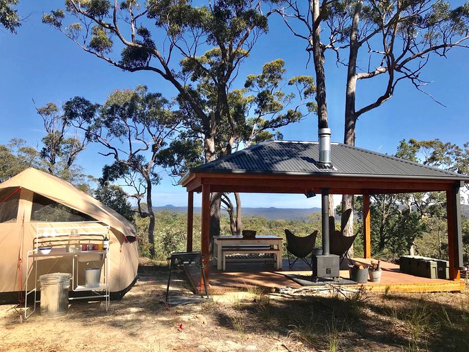 Tents (Bucketty, New South Wales, Australia)