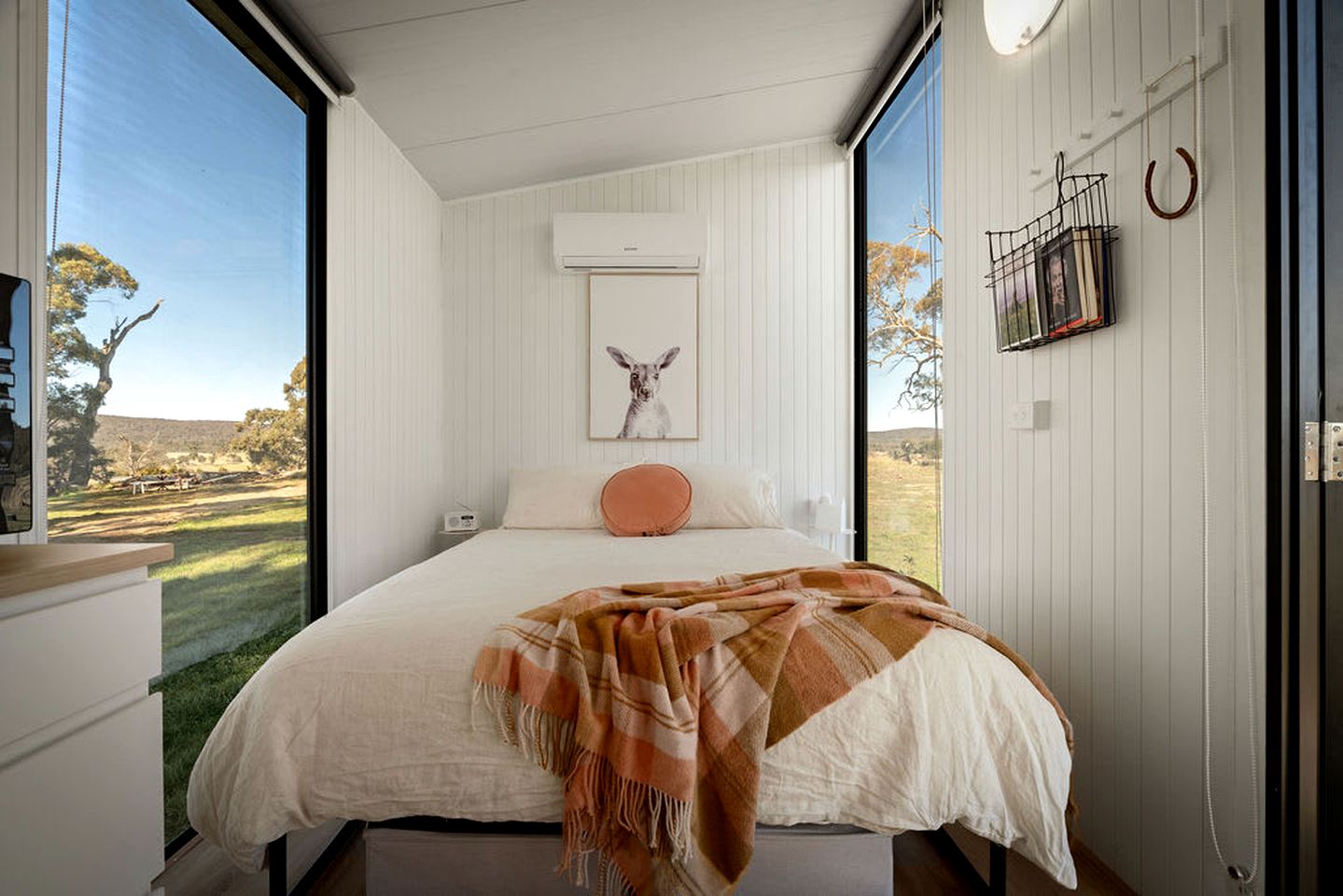 Fantastic Tiny House with Fire Pit and Close to Great Hiking Trails in Towrang, New South Wales