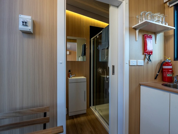 Tiny Houses (Australia, Warrenmang, Victoria)