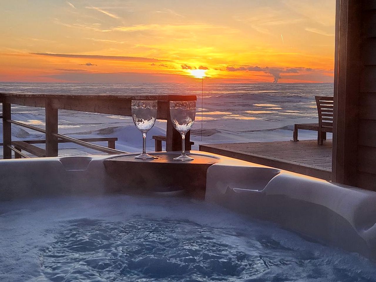 Beach Houses (Canada, Leamington, Ontario)