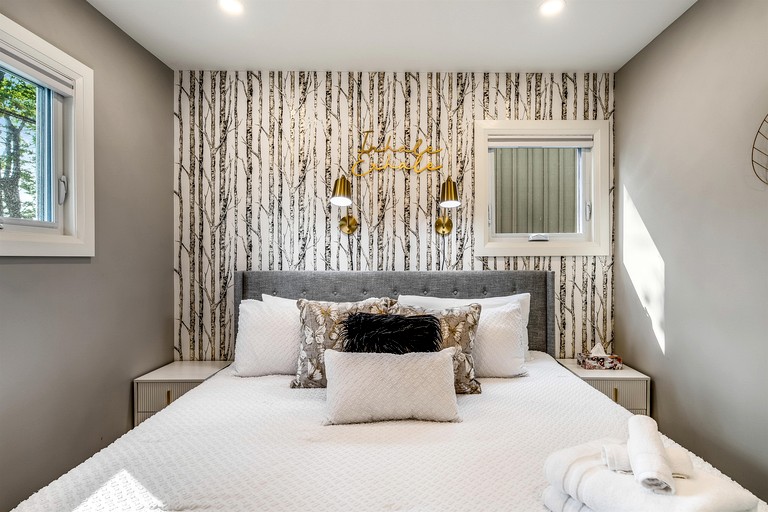 Beach Houses (Canada, Leamington, Ontario)