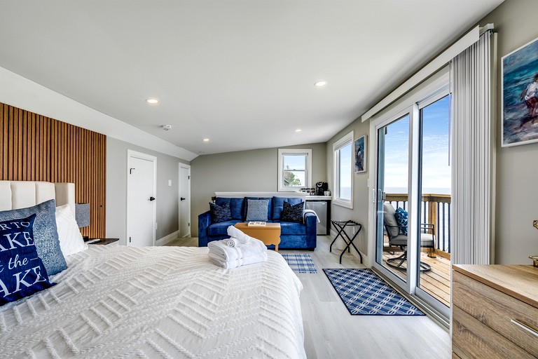 Beach Houses (Canada, Leamington, Ontario)