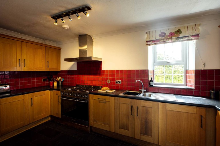 Cottages (United Kingdom, Pembrokeshire, Wales)