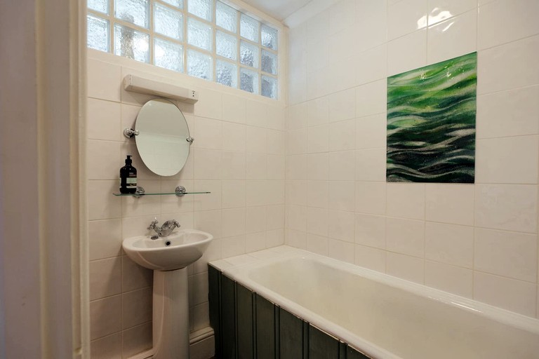 Cottages (United Kingdom, Pembrokeshire, Wales)