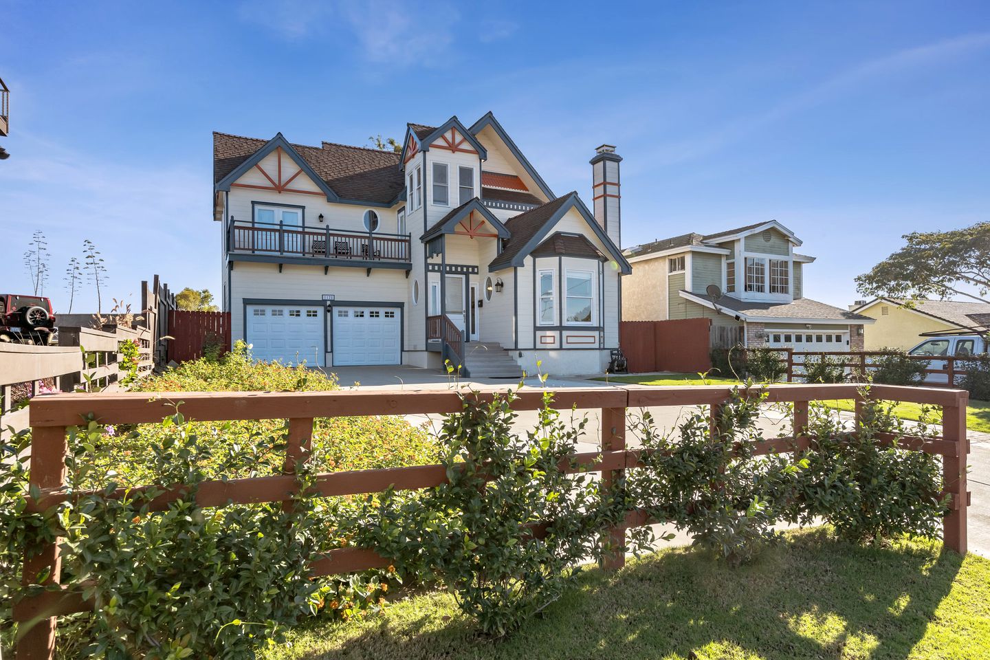 Amazing Cottage with Hot-tub and Fire Pit in Oceanside, California