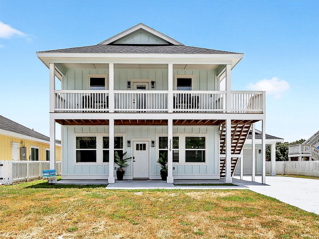 Spacious Vacation Home with Fenced Yard & Deck near Rockport Beach, Texas