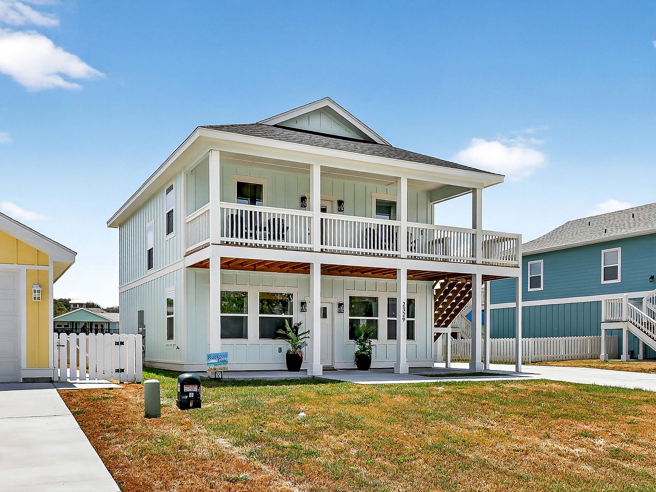 Spacious Vacation Home with Fenced Yard & Deck near Rockport Beach, Texas