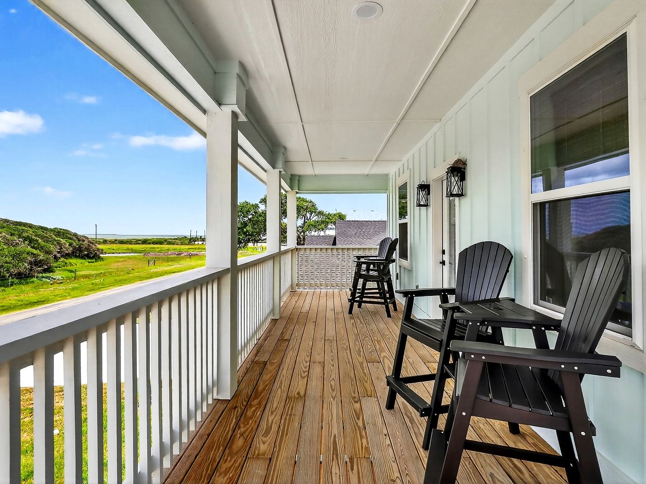 Spacious Vacation Home with Fenced Yard & Deck near Rockport Beach, Texas