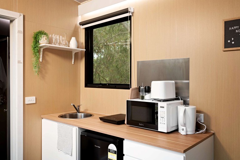 Tiny Houses (Australia, Cashmore, Victoria)