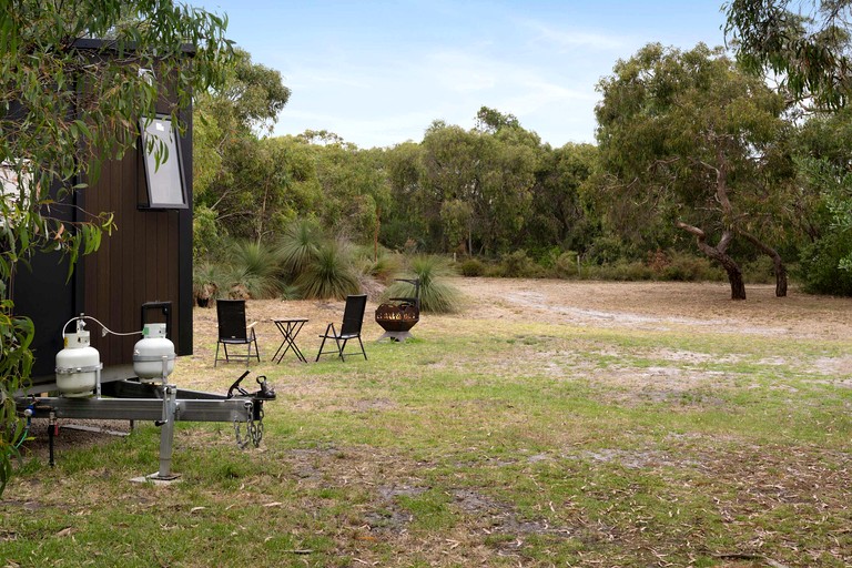 Tiny Houses (Australia, Cashmore, Victoria)