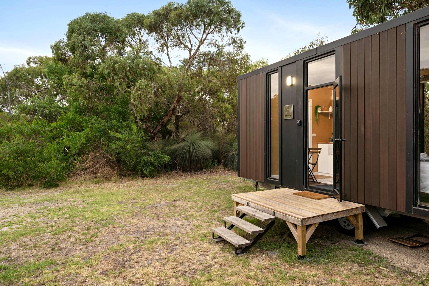 Coastal Tiny House with Fire Pit Perfect for Outdoor Adventures in Victoria