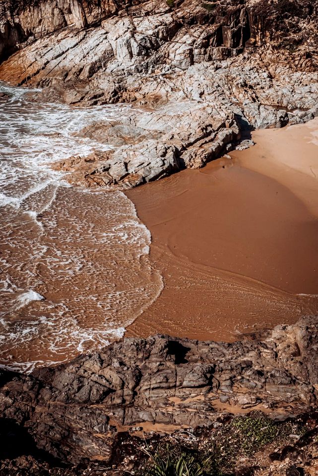 Coastal Tiny House for Glamping near Deepwater National Park