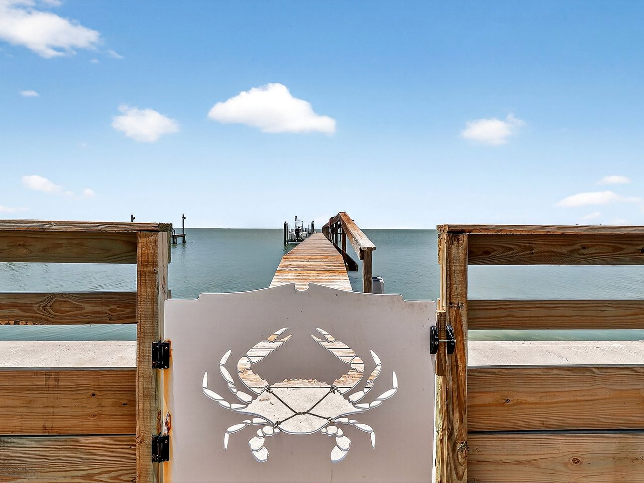 Stunning Bayfront Vacation Home with Pool, Fishing Pier & Kayaks near Copano Bay, Rockport Texas