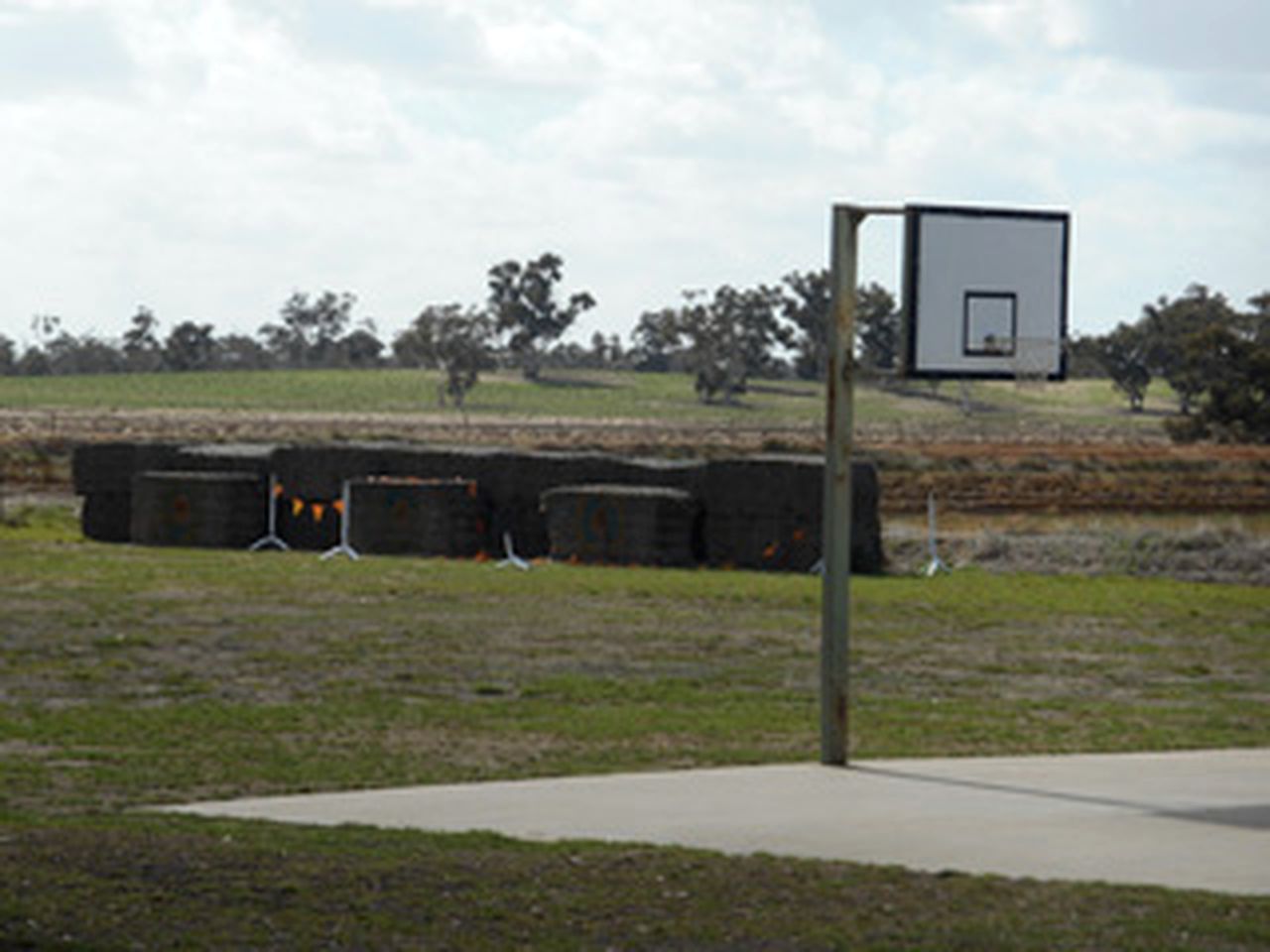 Family-Friendly Cottage Rental on a Farm near Bordertown, South Australia