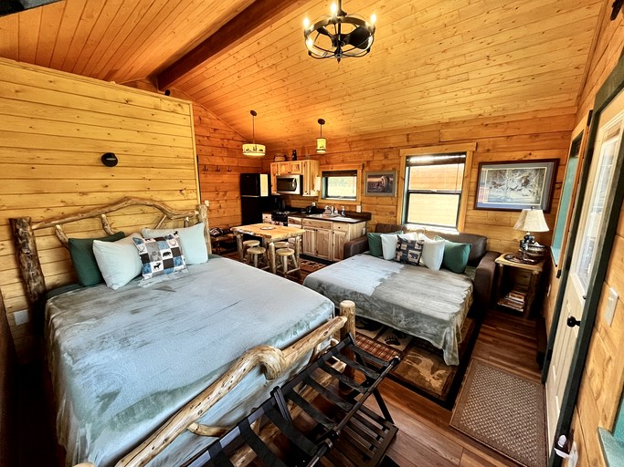 Cabins (United States of America, Seward, Alaska)