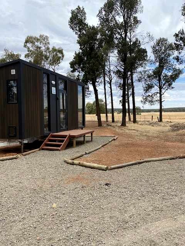 Remote Tiny House with Amazing Landscape Ideal for Two in New South Wales