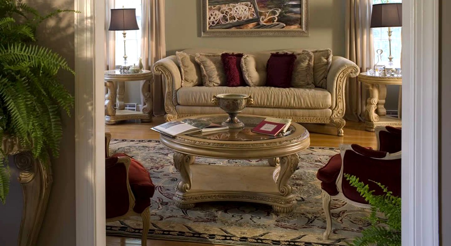 Spacious and Romantic Suite for a Historic Town Getaway in Williamsburg, Virginia