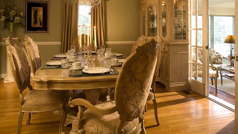 Luxury bed and breakfast: Williamsburg, VA vacation rentals