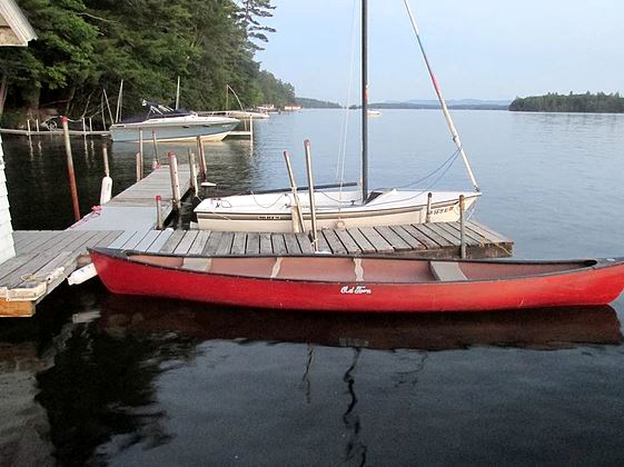 Peaceful Cottage on Lake Winnipesaukee near Gunstock Mountain Resort, New Hampshire