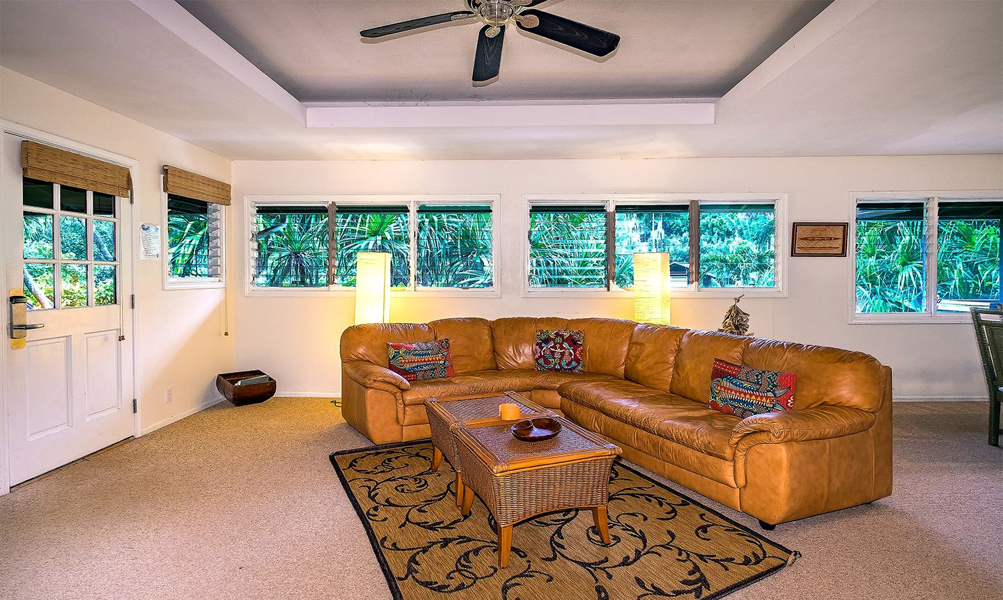 Colorful Elevated Cabin with Wi-Fi near Anini Beach, Kauai, Hawaii