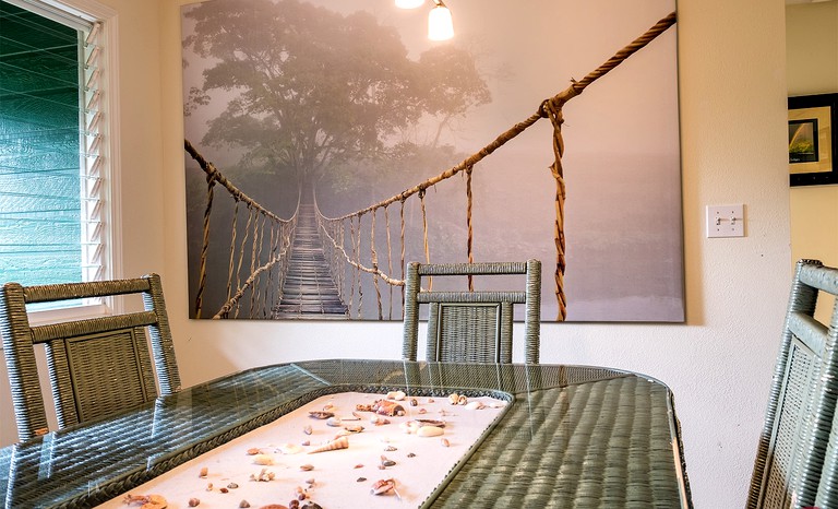 Cabins (Wainiha, Hawaii, United States)