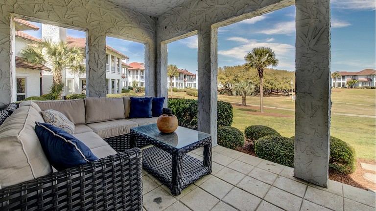 Impressive Beach Close Villa in Georgetown, South Carolina