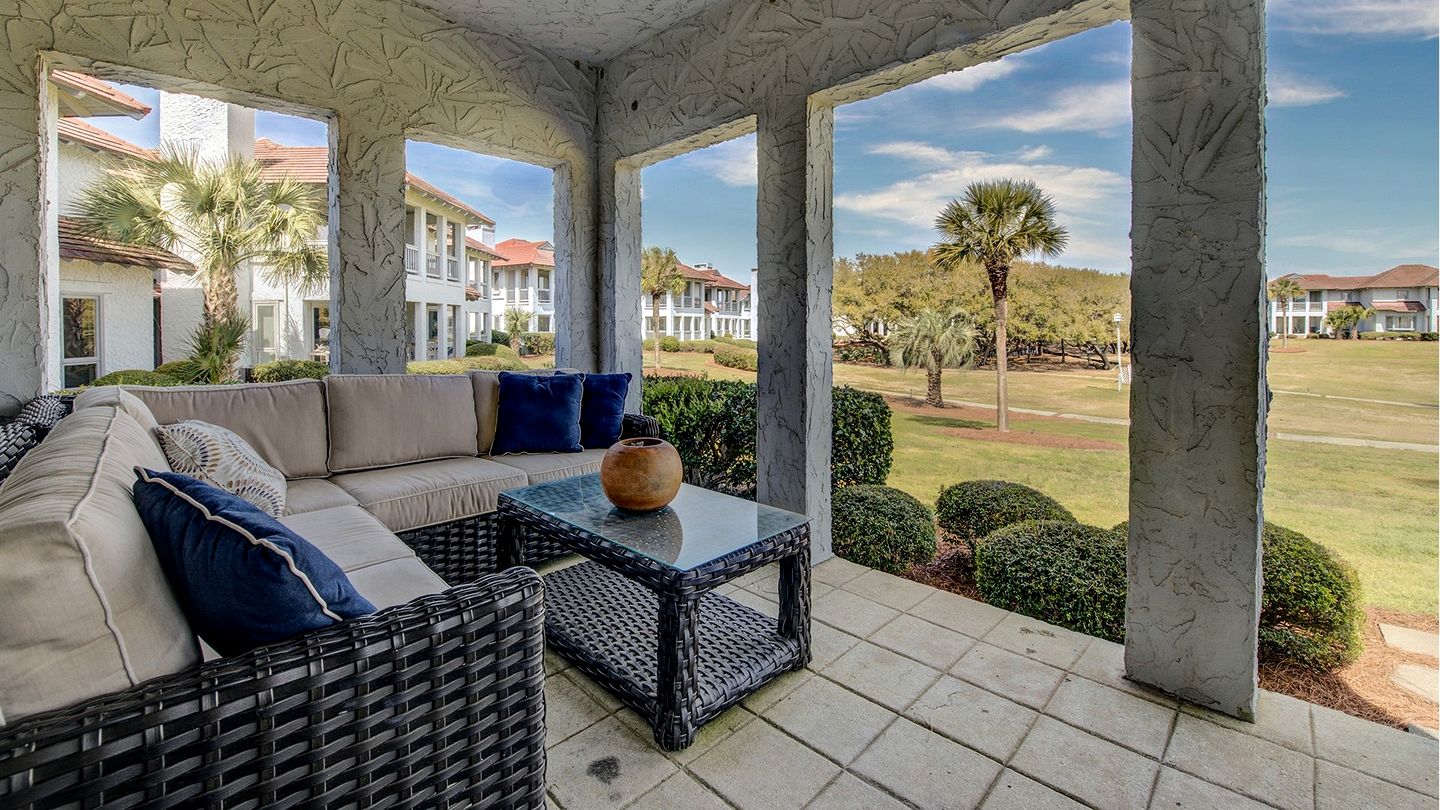 Impressive Beach Close Villa in Georgetown, South Carolina