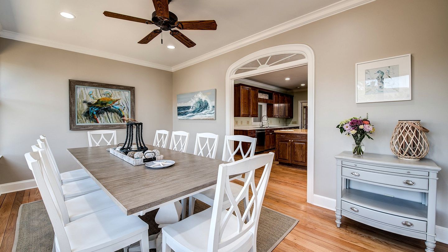 Gorgeous Beach Close Villa with Barbecue in Georgetown, South Carolina